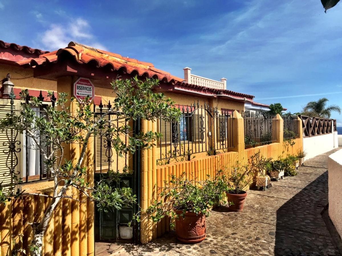 Casa Amarilla Junto Al Mar Candelaria Exterior foto